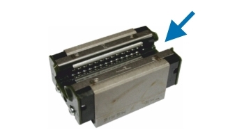 Injecteur de graisse pour X et Y portant 10 ml.